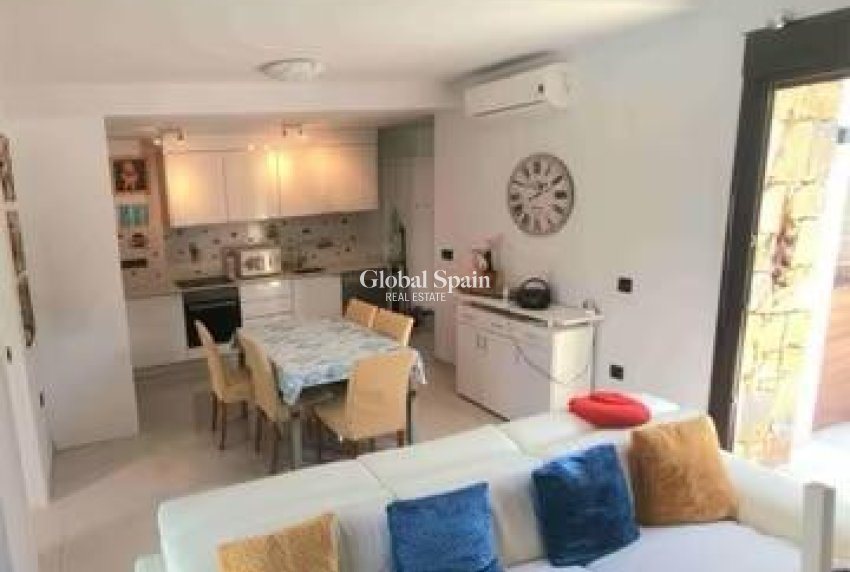 Revente - VILLA -
ORIHUELA COSTA - Costa Blanca