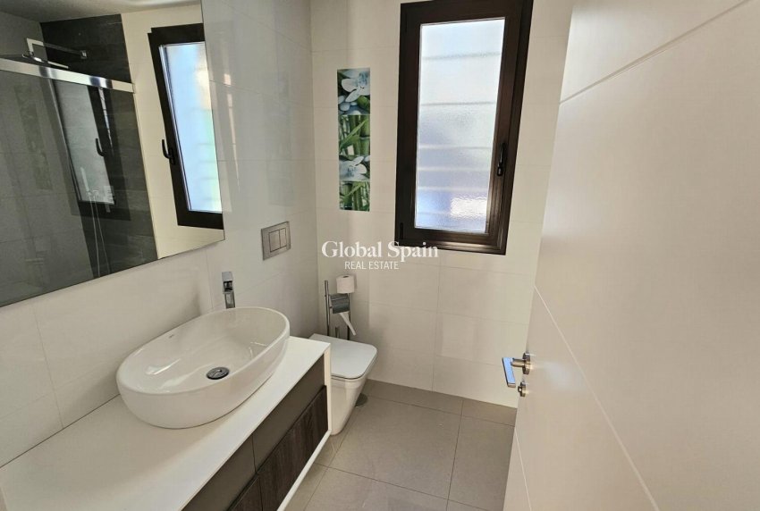 Revente - VILLA -
ORIHUELA COSTA - Costa Blanca
