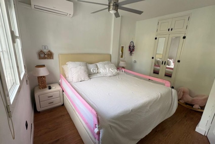 Revente - VILLA -
ORIHUELA COSTA - Costa Blanca