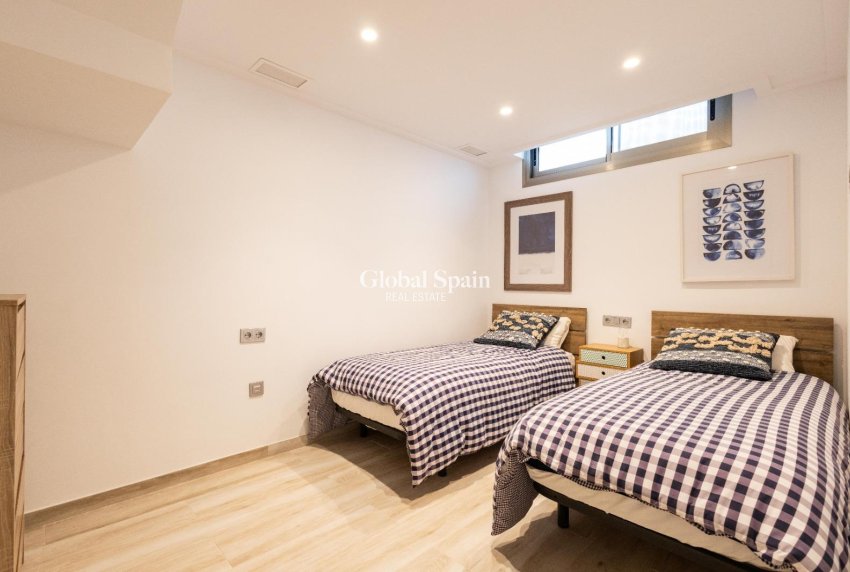 Revente - VILLA -
ORIHUELA COSTA - Costa Blanca