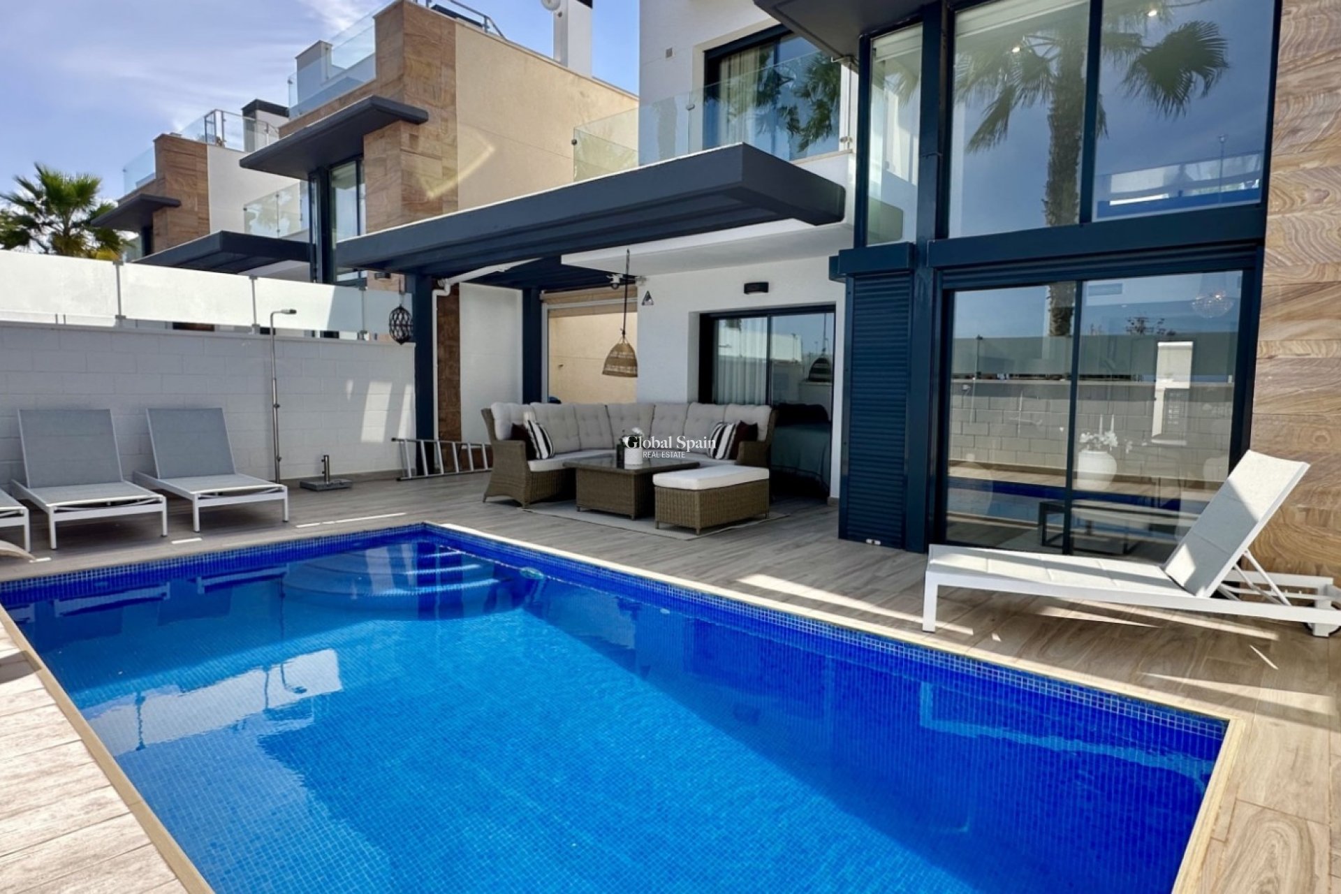 Revente - VILLA -
ORIHUELA COSTA - Costa Blanca