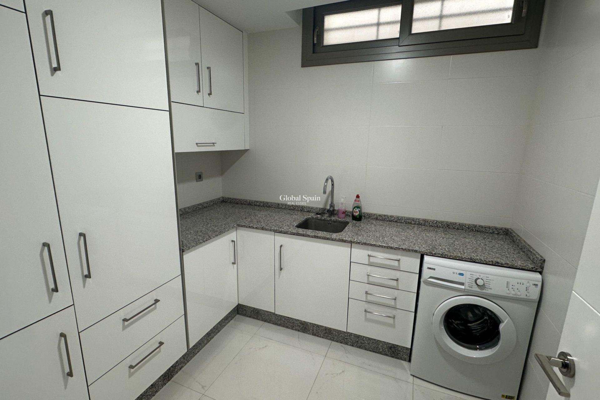 Revente - VILLA -
ORIHUELA COSTA - Costa Blanca