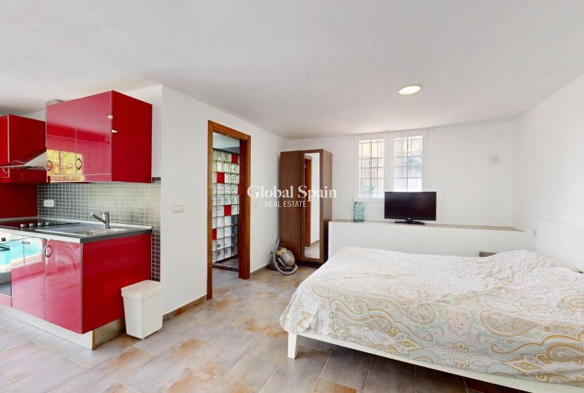 Revente - VILLA -
ORIHUELA COSTA - Costa Blanca