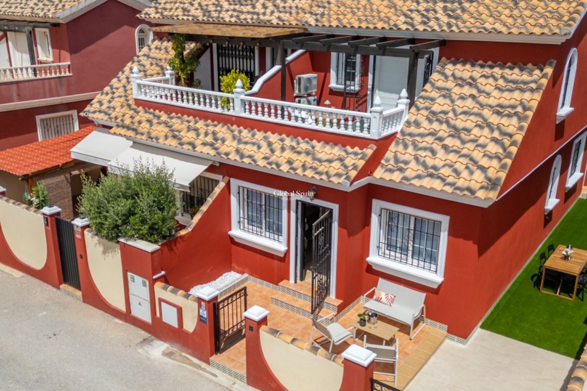 Revente - VILLA -
ORIHUELA COSTA - Costa Blanca