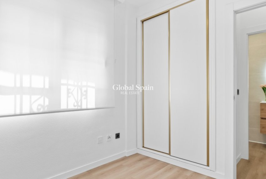 Revente - VILLA -
ORIHUELA COSTA - Costa Blanca