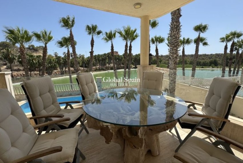 Revente - VILLA -
ORIHUELA COSTA - Costa Blanca