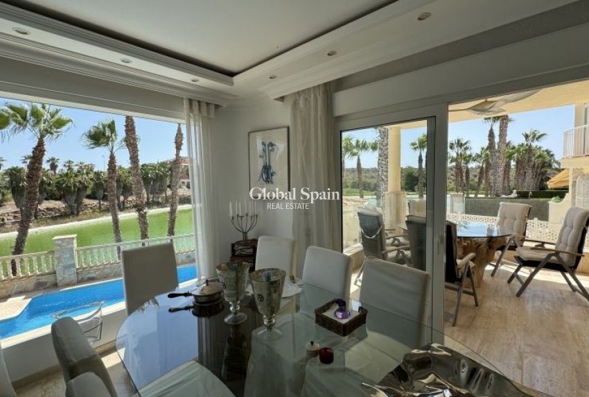 Revente - VILLA -
ORIHUELA COSTA - Costa Blanca