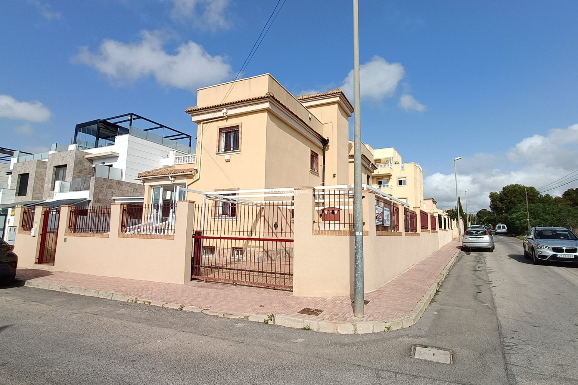 Revente - VILLA -
ORIHUELA COSTA - Costa Blanca
