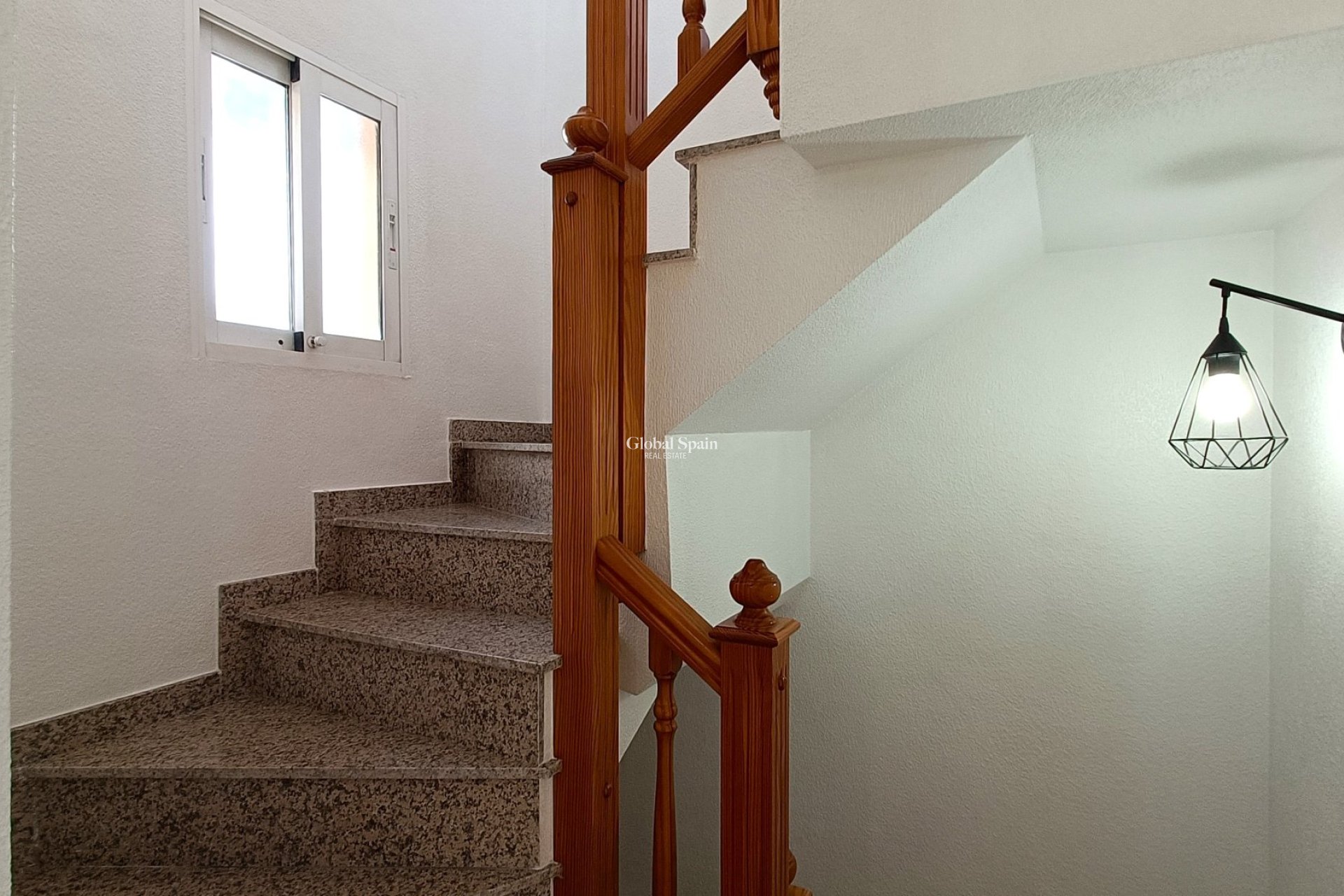 Revente - VILLA -
ORIHUELA COSTA - Costa Blanca