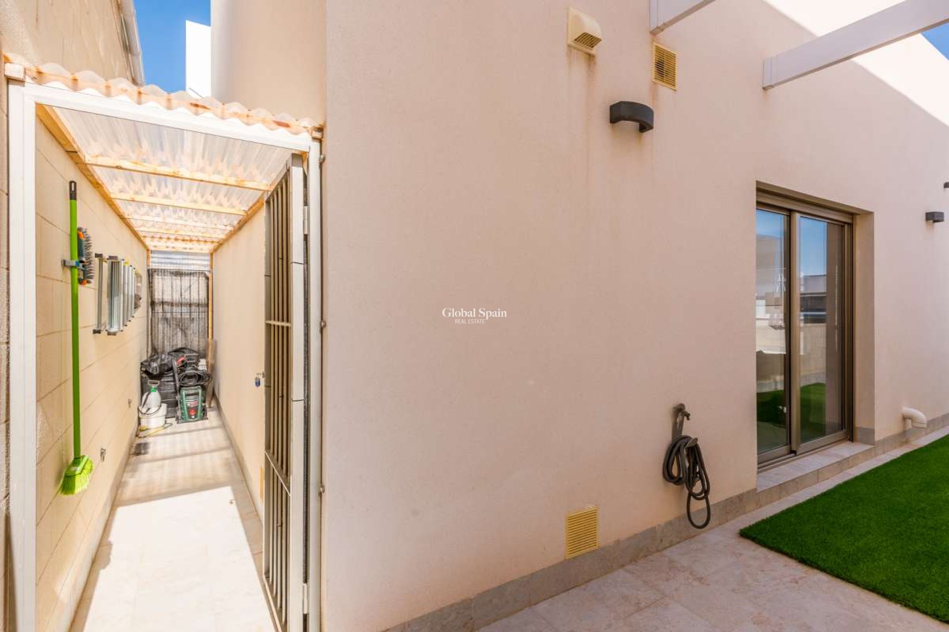 Revente - VILLA -
ORIHUELA COSTA - Costa Blanca
