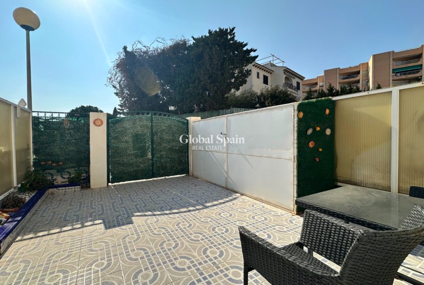 Revente - VILLA -
ORIHUELA COSTA - Costa Blanca