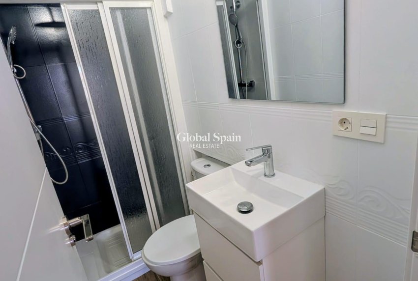 Revente - VILLA -
ORIHUELA COSTA - Costa Blanca