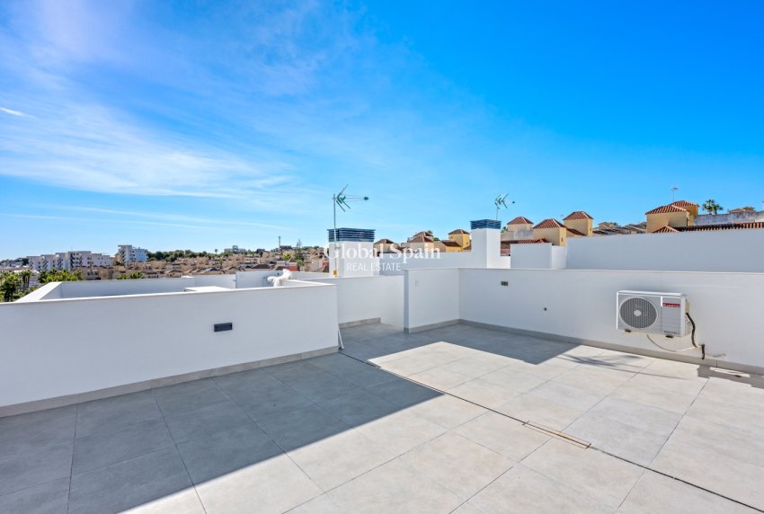 Revente - VILLA -
ORIHUELA COSTA - Costa Blanca