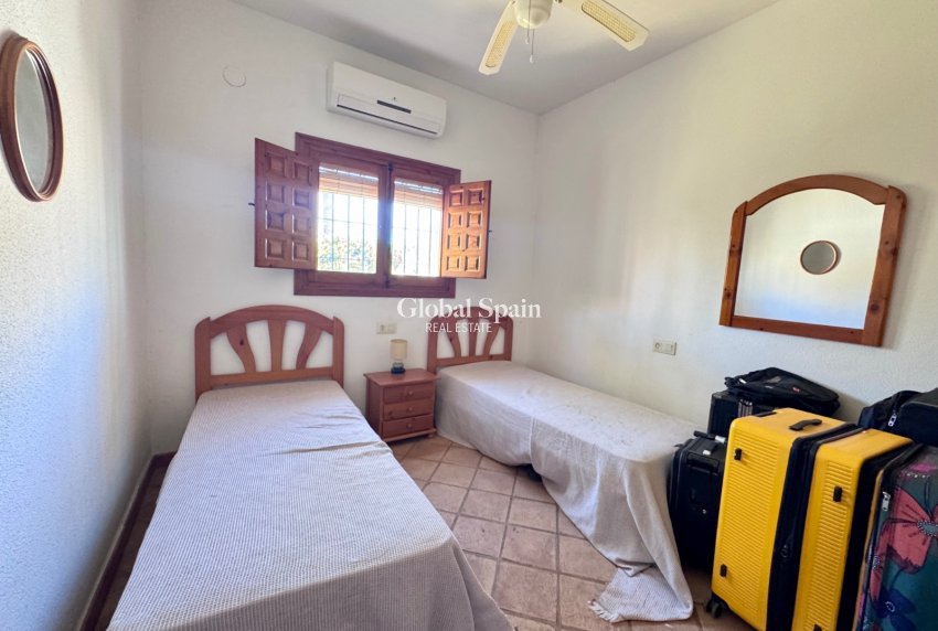 Revente - VILLA -
ORIHUELA COSTA - Costa Blanca