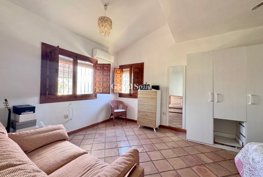 Revente - VILLA -
ORIHUELA COSTA - Costa Blanca