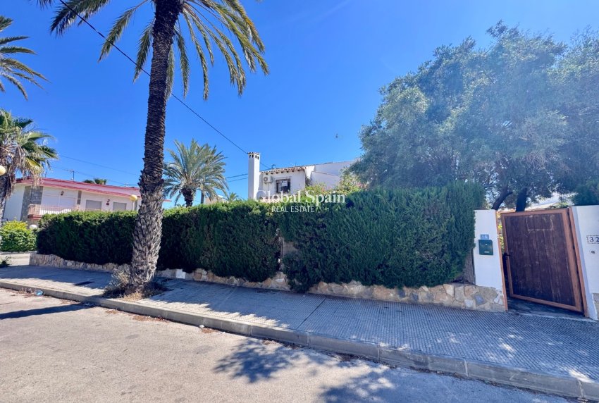 Revente - VILLA -
ORIHUELA COSTA - Costa Blanca