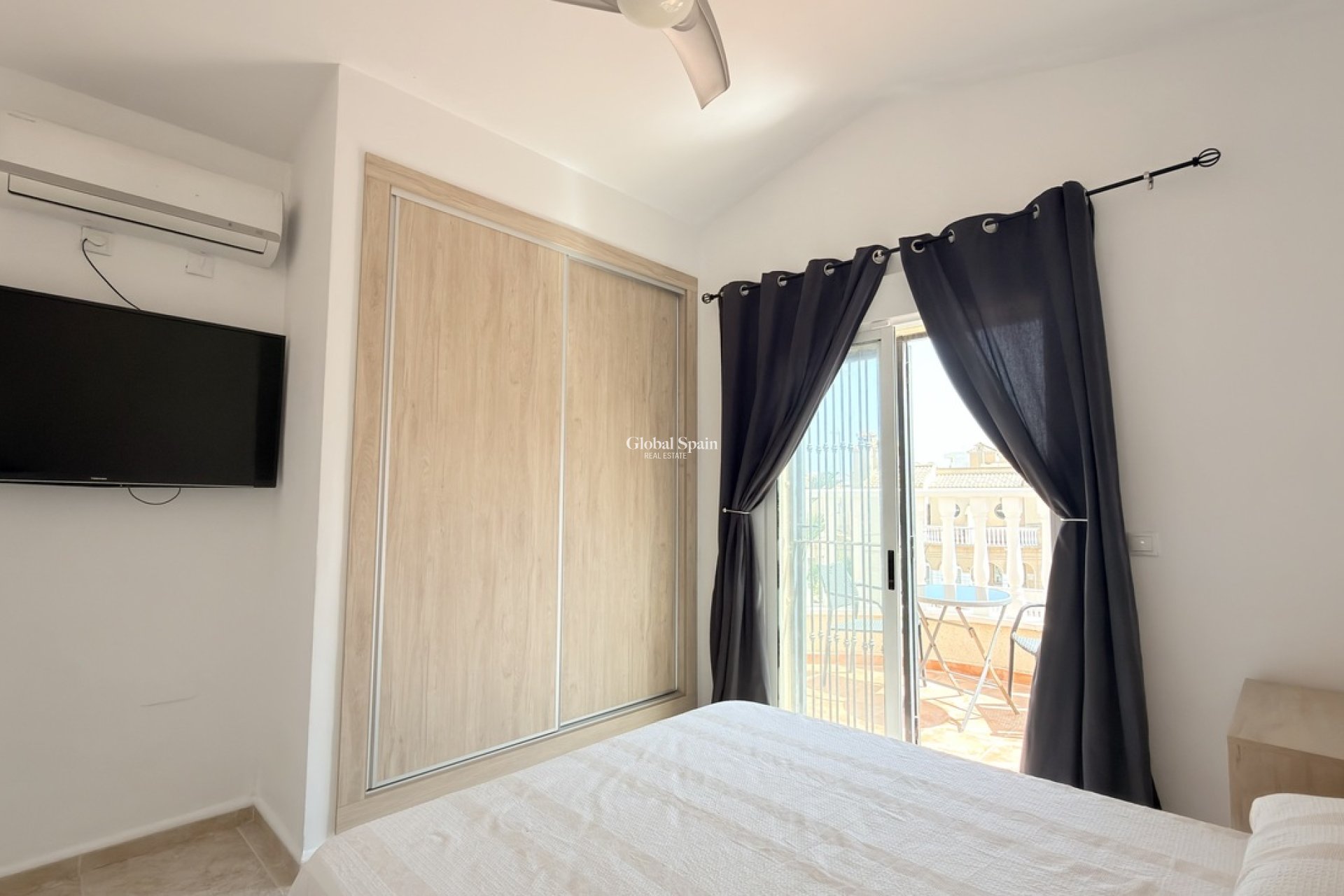 Revente - VILLA -
ORIHUELA COSTA - Costa Blanca