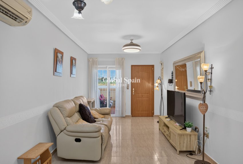 Revente - VILLA -
ORIHUELA COSTA - Costa Blanca