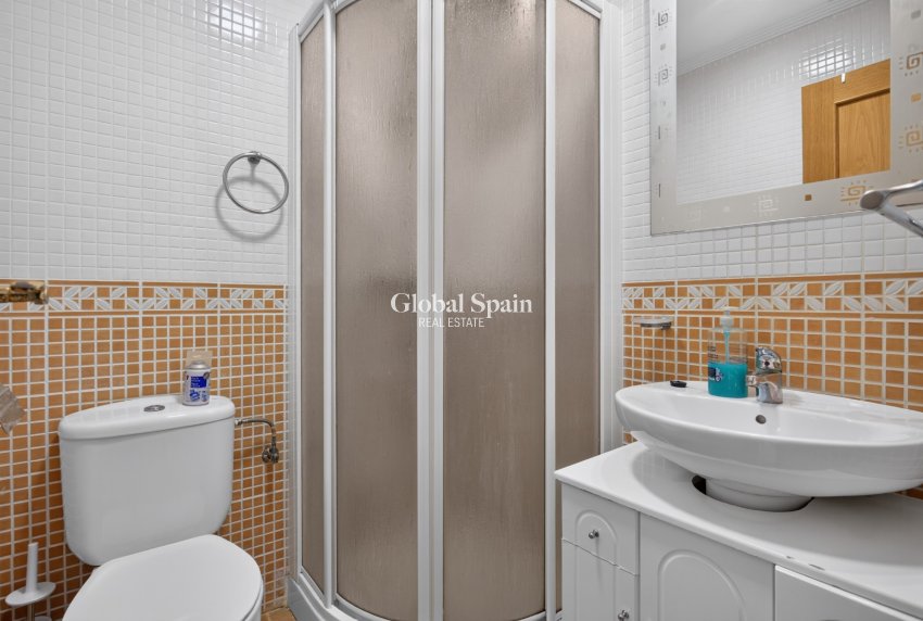 Revente - VILLA -
ORIHUELA COSTA - Costa Blanca