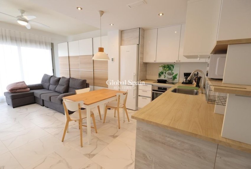 Revente - VILLA -
ORIHUELA COSTA - Costa Blanca