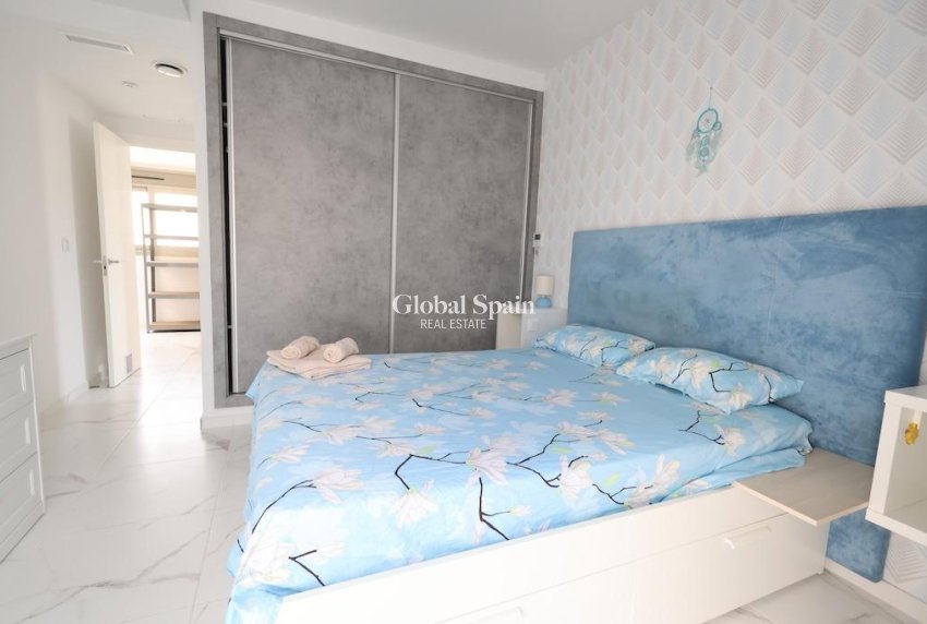 Revente - VILLA -
ORIHUELA COSTA - Costa Blanca