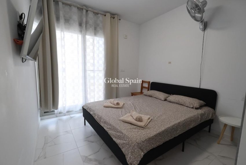 Revente - VILLA -
ORIHUELA COSTA - Costa Blanca