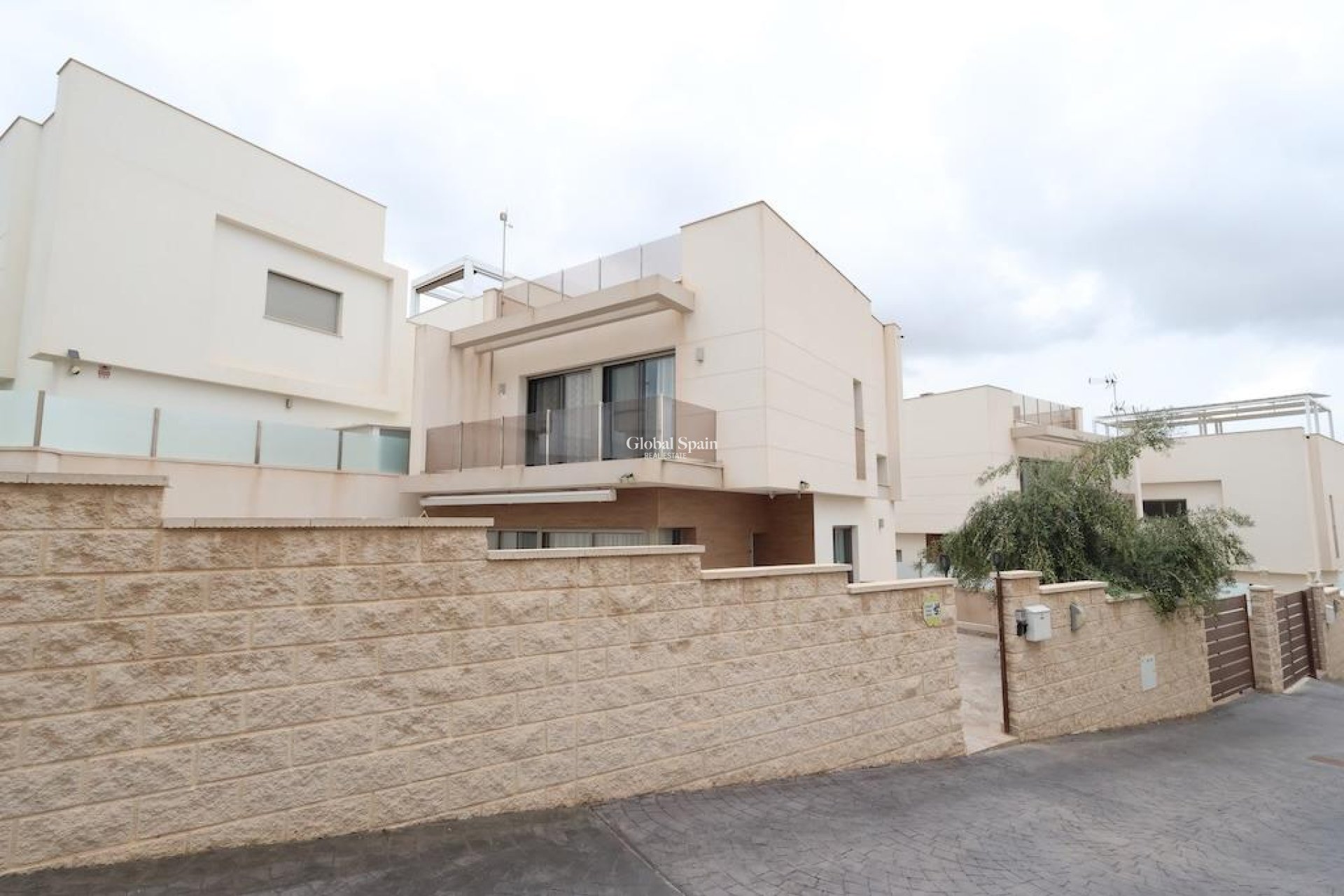 Revente - VILLA -
ORIHUELA COSTA - Costa Blanca