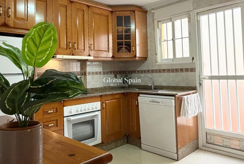 Revente - VILLA -
ORIHUELA COSTA - Costa Blanca