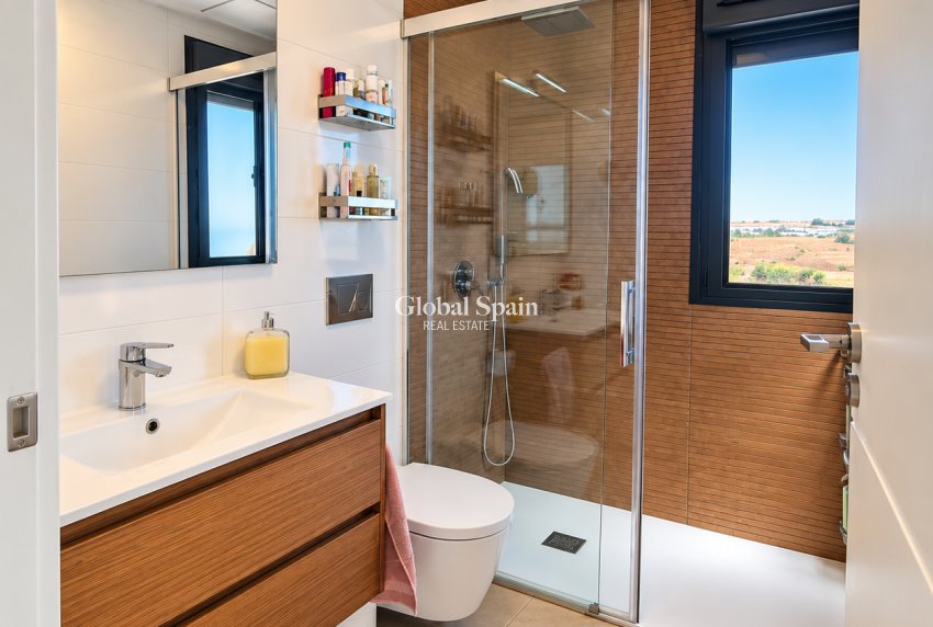 Revente - VILLA -
ORIHUELA COSTA - Costa Blanca
