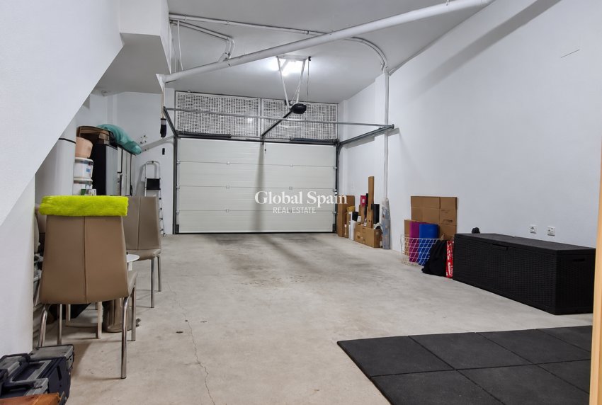 Revente - VILLA -
ORIHUELA COSTA - Costa Blanca