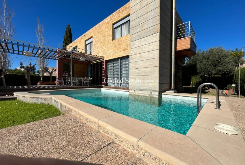 Revente - VILLA -
Orihuela Costa - Dehesa de Campoamor