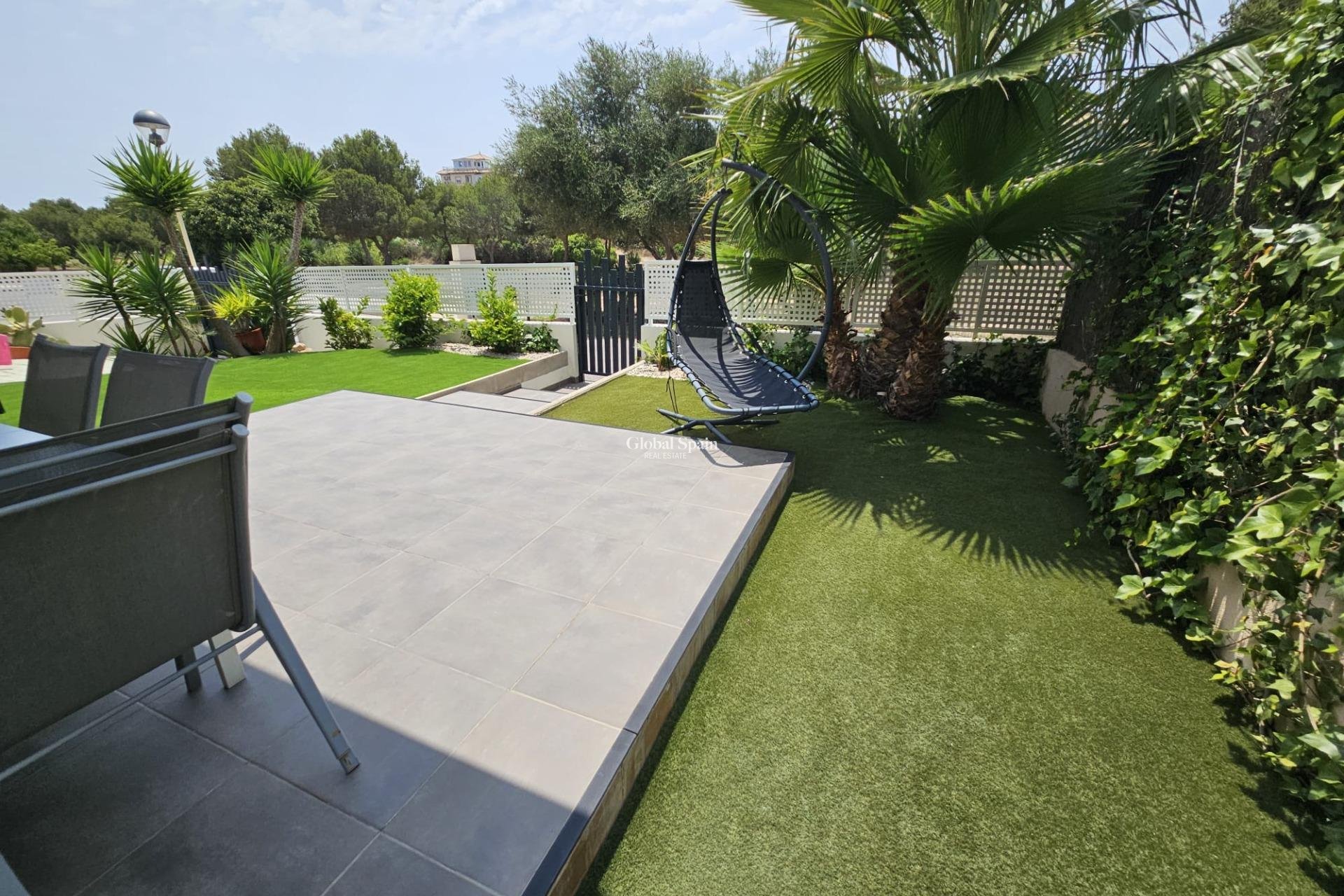 Revente - VILLA -
ORIHUELA COSTA - La Regia