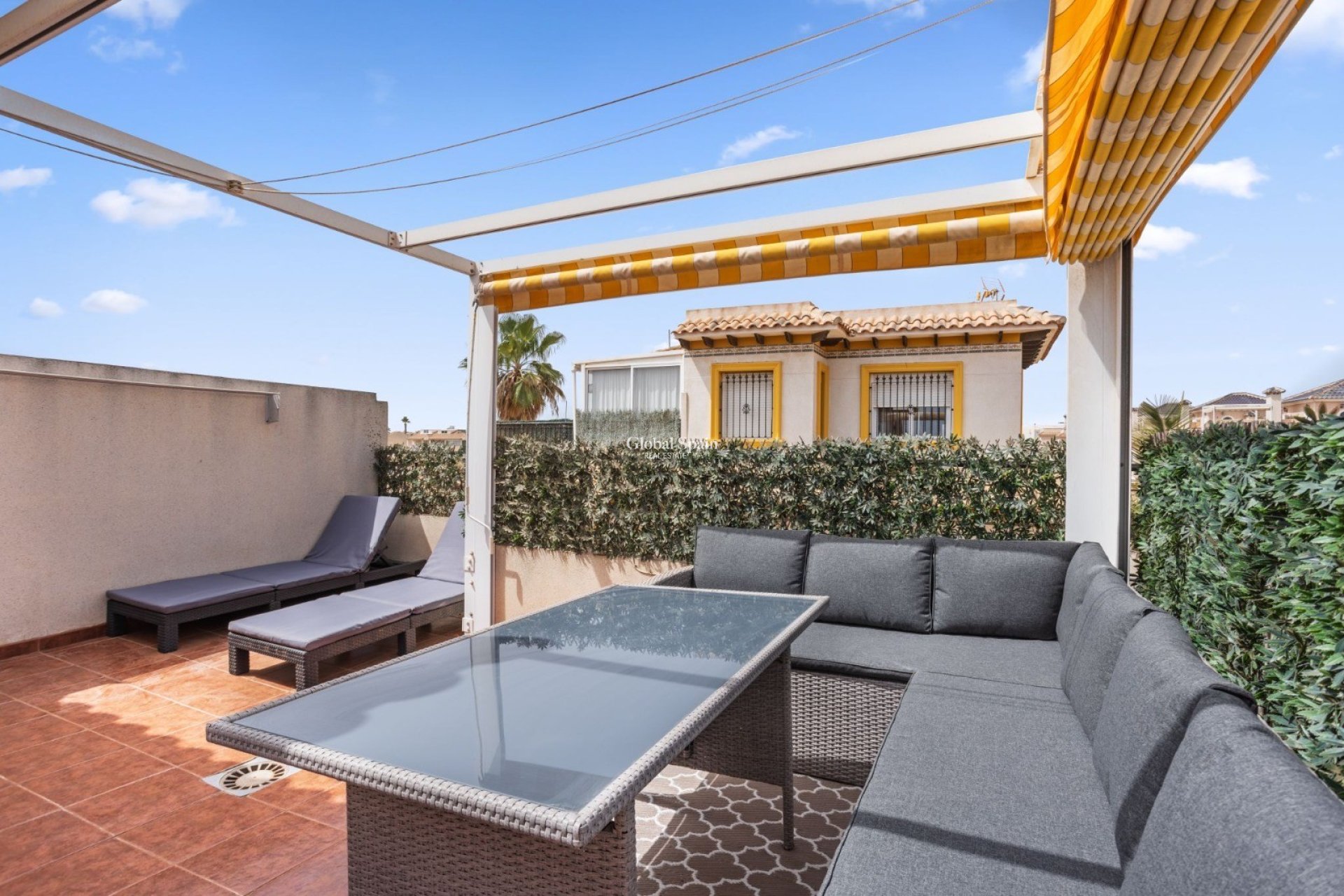 Revente - VILLA -
ORIHUELA COSTA - La Regia