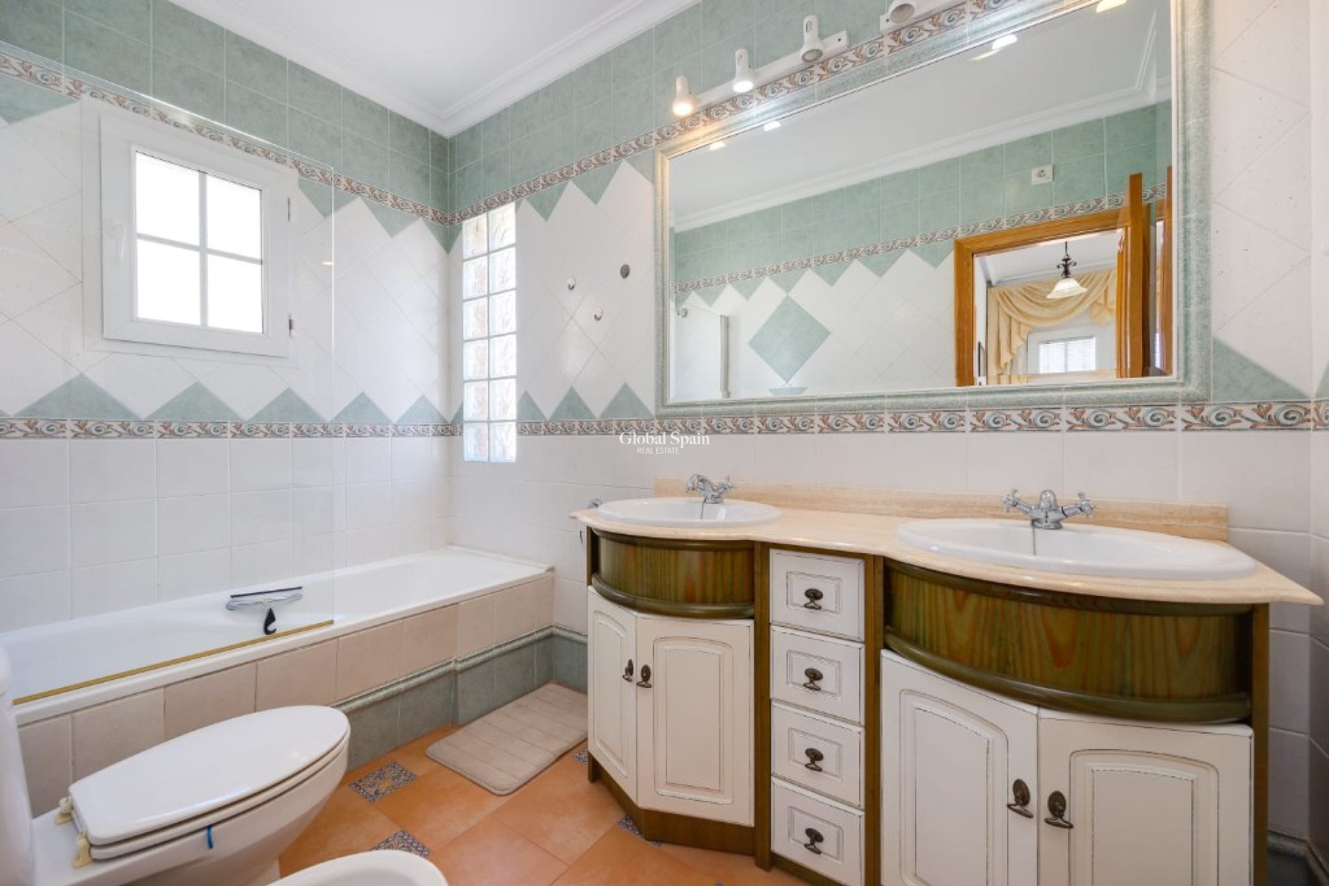 Revente - Villa -
ORIHUELA COSTA - La Zenia