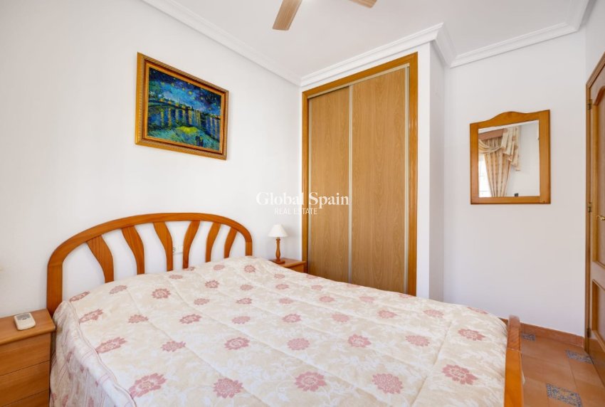 Revente - Villa -
ORIHUELA COSTA - La Zenia