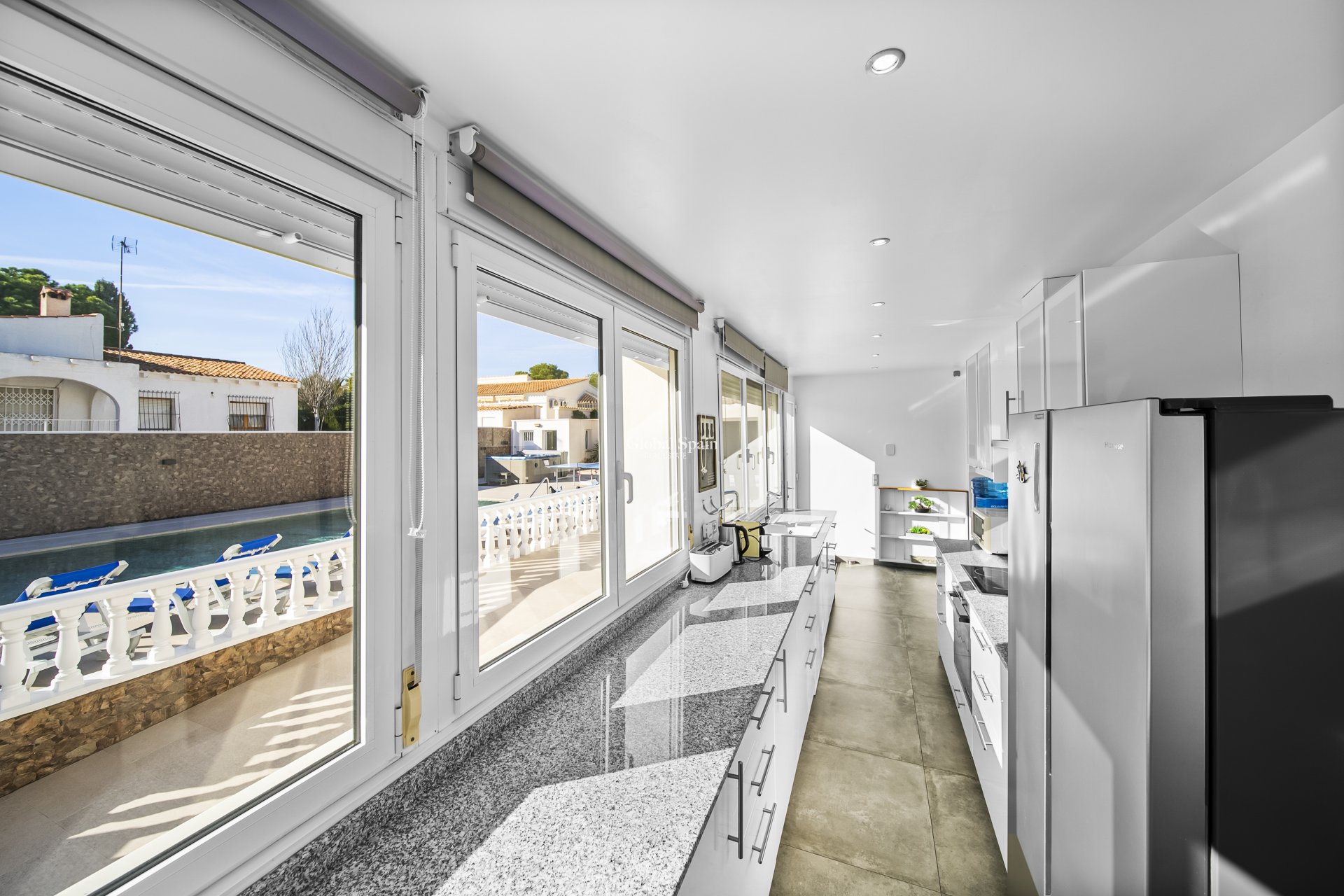 Revente - VILLA -
ORIHUELA COSTA - La Zenia