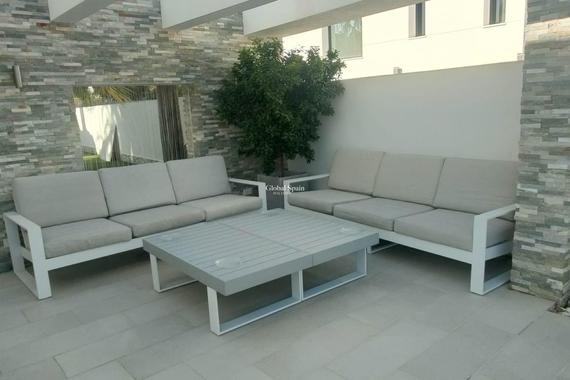 Revente - VILLA -
ORIHUELA COSTA - La Zenia