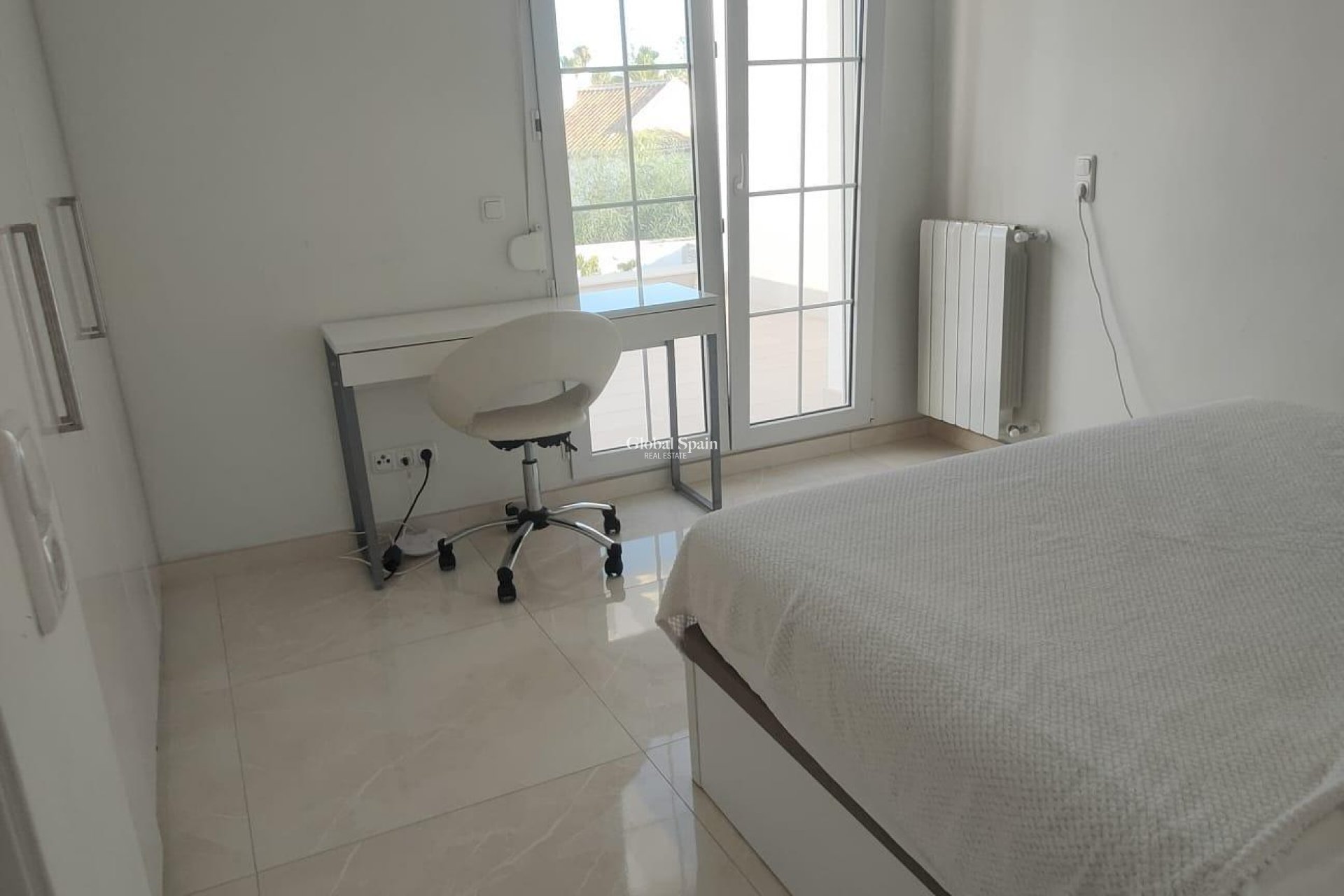 Revente - VILLA -
ORIHUELA COSTA - La Zenia