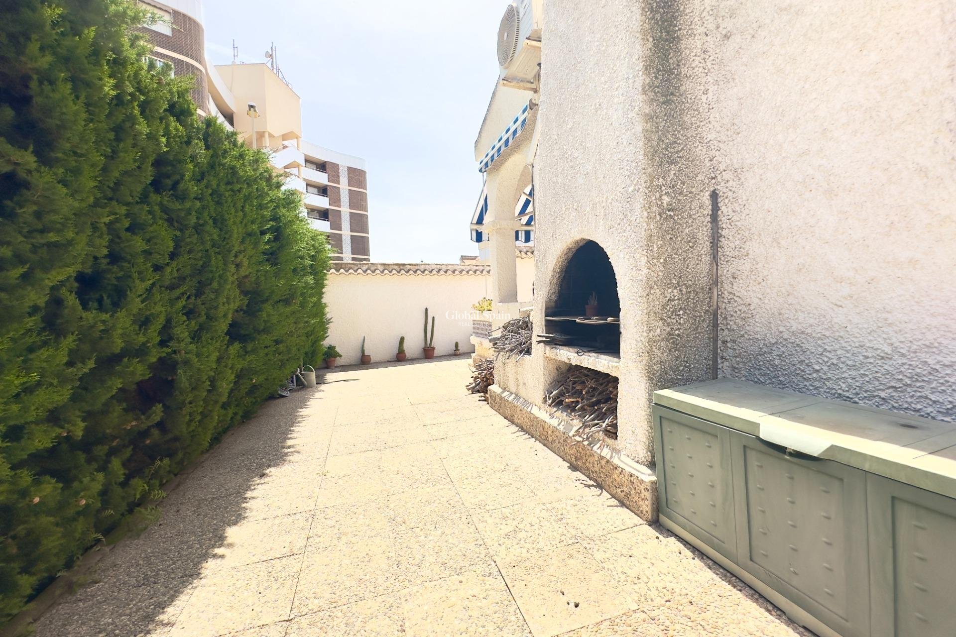 Revente - VILLA -
ORIHUELA COSTA - La Zenia