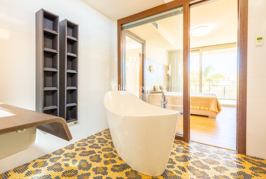 Revente - Villa -
ORIHUELA COSTA - La Zenia