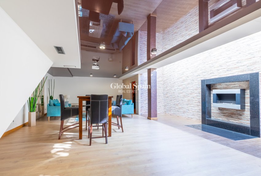 Revente - Villa -
ORIHUELA COSTA - La Zenia