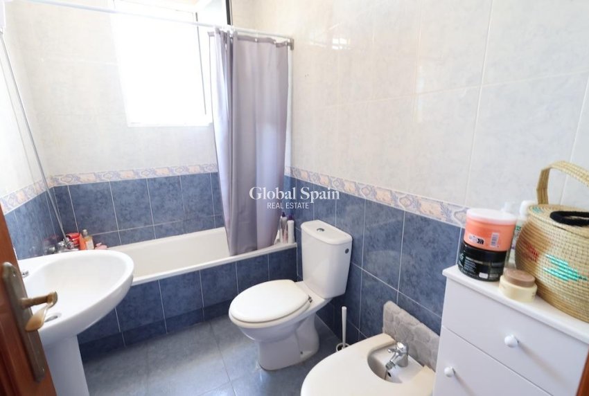 Revente - Villa -
ORIHUELA COSTA - La Zenia