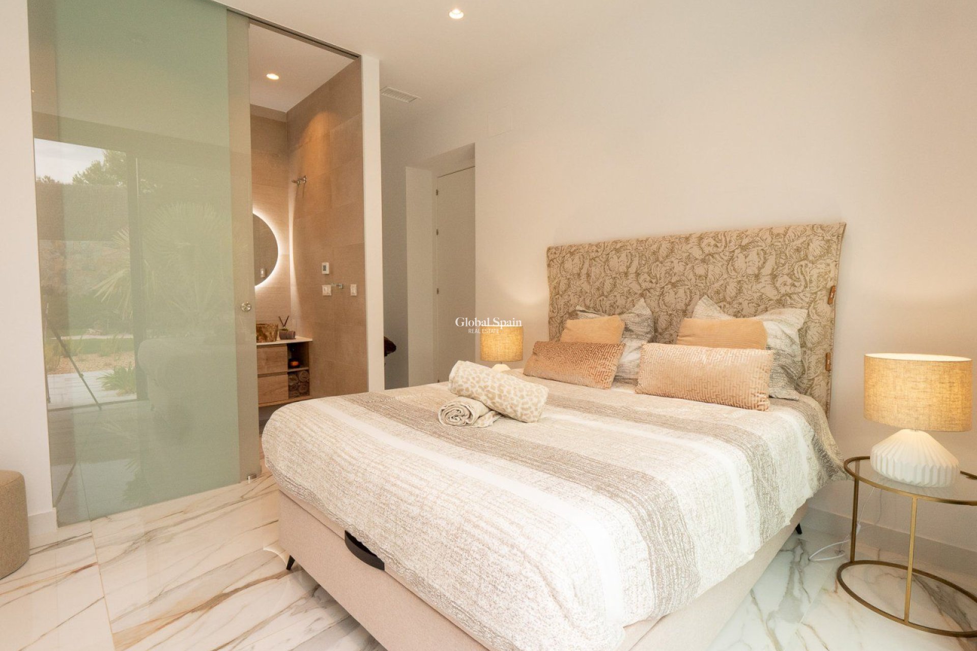 Revente - Villa -
ORIHUELA COSTA - Las Colinas Golf