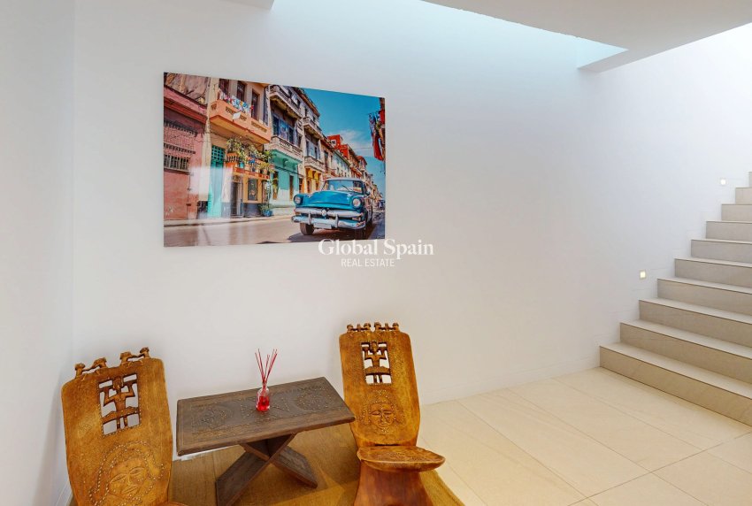 Revente - Villa -
ORIHUELA COSTA - Las Colinas Golf