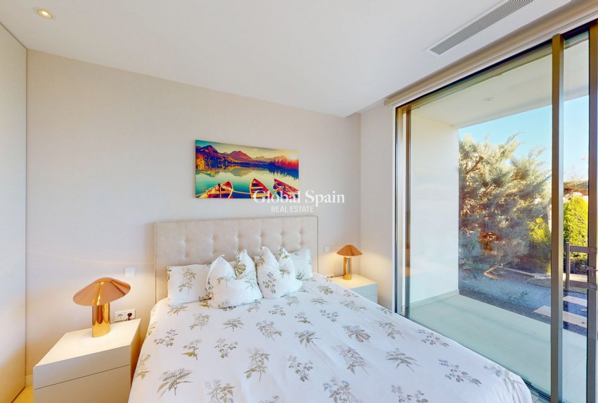 Revente - Villa -
ORIHUELA COSTA - Las Colinas Golf