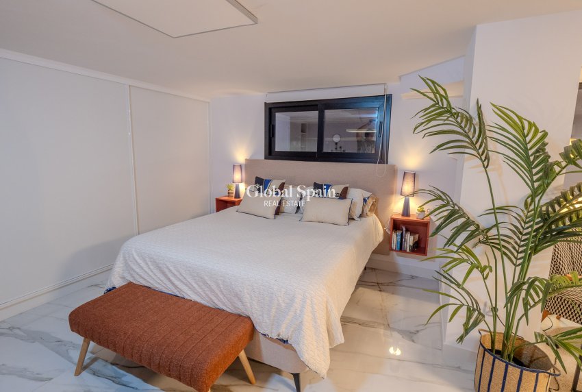 Revente - Villa -
ORIHUELA COSTA - Las Colinas Golf