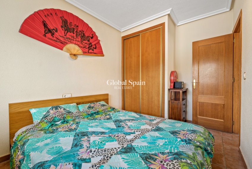 Revente - VILLA -
ORIHUELA COSTA - Las Filipinas