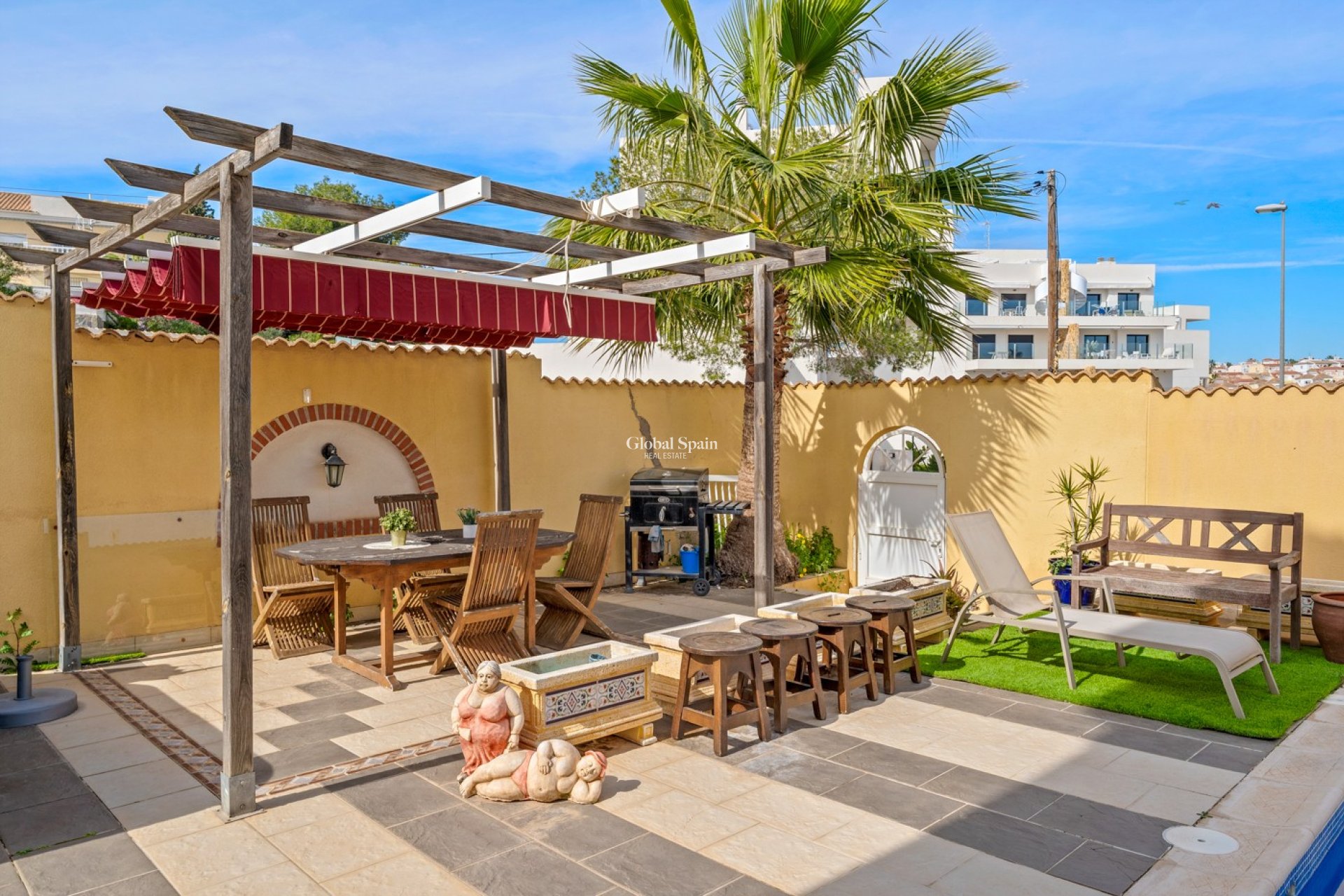 Revente - VILLA -
ORIHUELA COSTA - Las Filipinas
