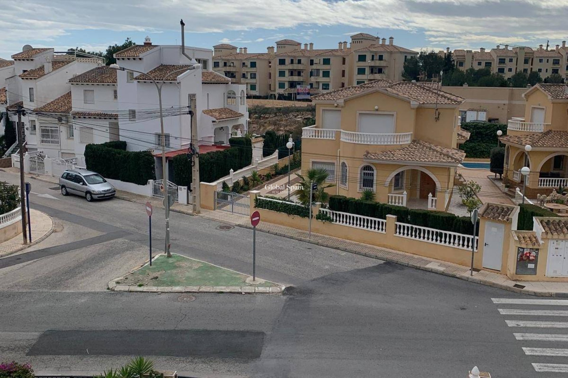 Revente - VILLA -
ORIHUELA COSTA - Las Filipinas