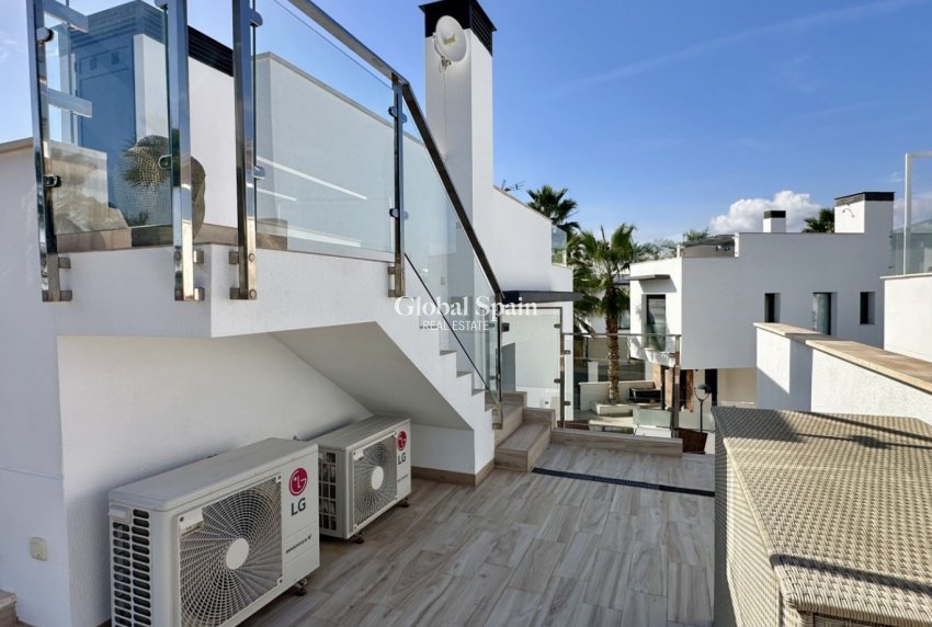 Revente - Villa -
ORIHUELA COSTA - Lomas de Cabo Roig